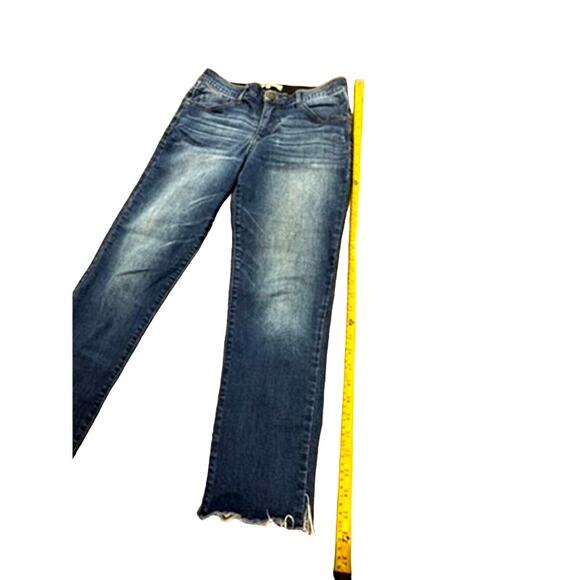 Wit & Wisdom Jeans Size‎ 6, Comfy, Distressed, Elastic Lined waistband, Raw Hem - Picture 7 of 10